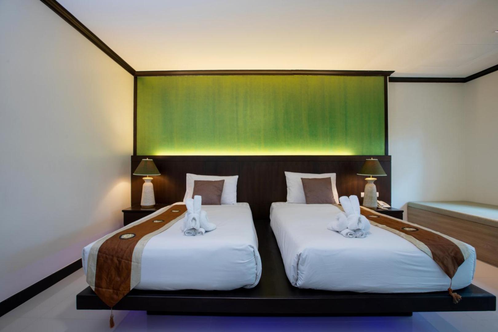 Orchid Garden Hotel Patong Esterno foto